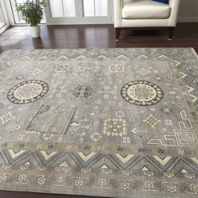 Vintage Oushak Wool Rug – Hand Knotted Turkish Gray Beige Boho Carpet