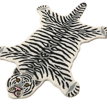 Tiger Shape Hand tufted Carpet