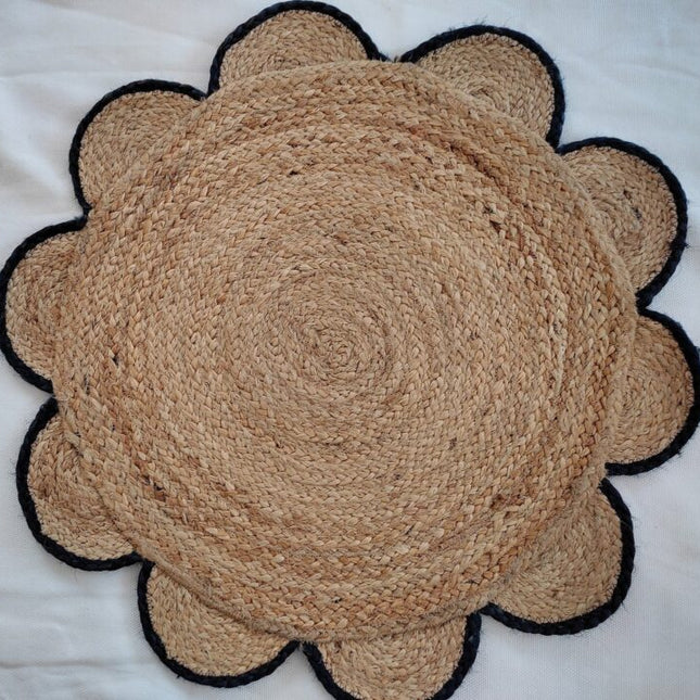 Natural Scallop Round Handmade Jute Rug