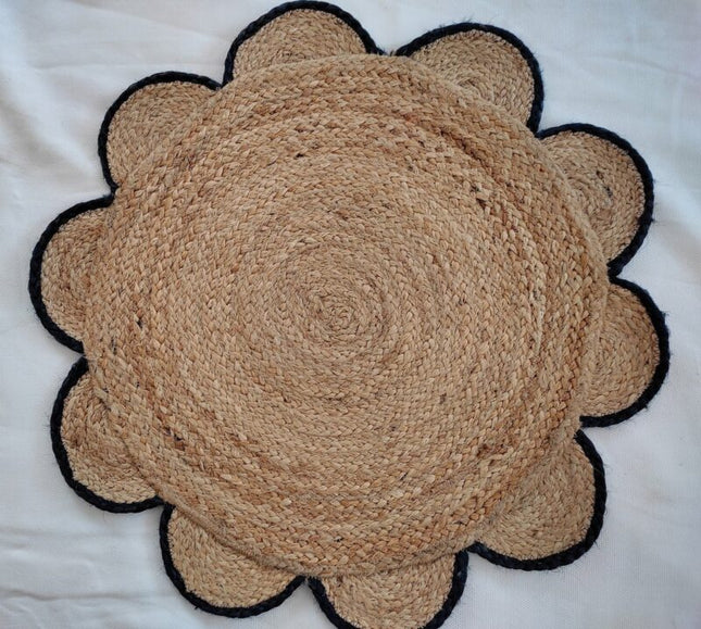 Natural Scallop Round Handmade Jute Rug