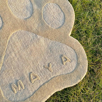 Handmade Wool Paw Rug: Personalized Pet Name Carpet