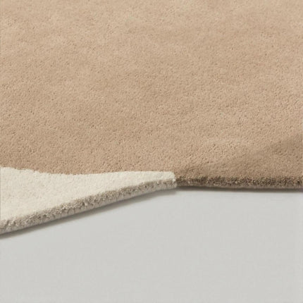 Hand Tufted Wool Rug: Irregular Abstract Design, Earthy Tones