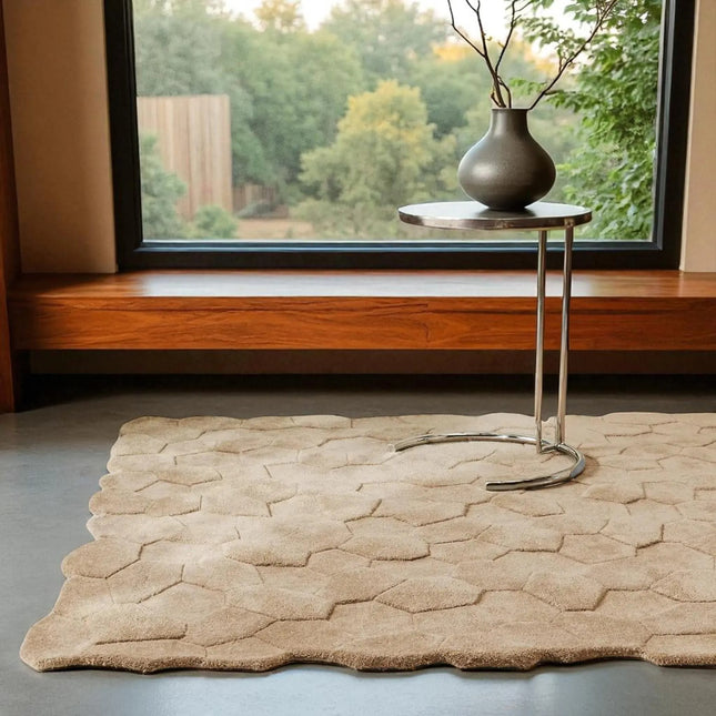 Hand Tufted Wool Area Rug: 3D Sculpted Geometric Ivory Decor