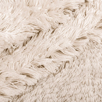 Hand Woven PET Yarn Shag Rug: Soft Minimalist Decor