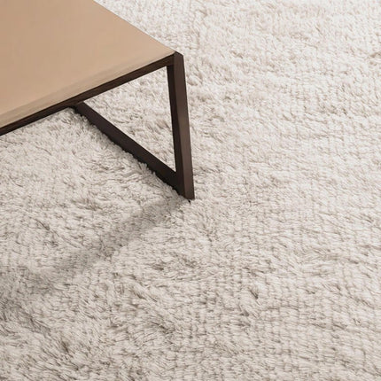 Hand Woven PET Yarn Shag Rug: Soft Minimalist Decor