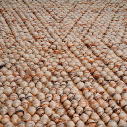 Handwoven Chunky Wool Rug: Pebble Texture, Marble Effect