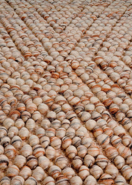 Handwoven Chunky Wool Rug: Pebble Texture, Marble Effect