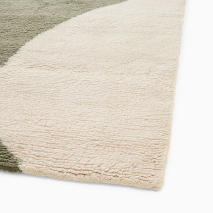 Handwoven Olive Wool Shag Rug: Plush Minimalist Decor