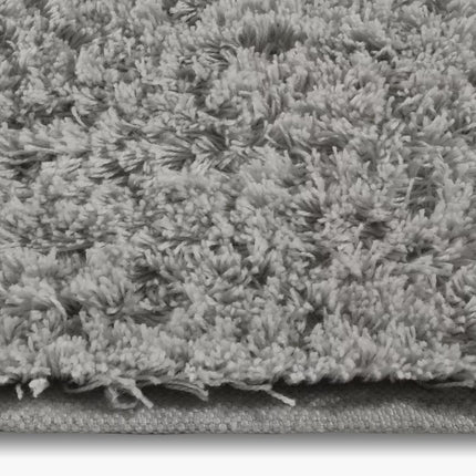 Hand Woven PET Yarn Shag Rug: Soft Minimalist Decor
