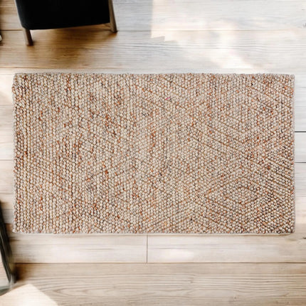 Handwoven Chunky Wool Rug: Pebble Texture, Marble Effect