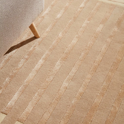 Hand Tufted Wool Rug: Modern Abstract Striped Design