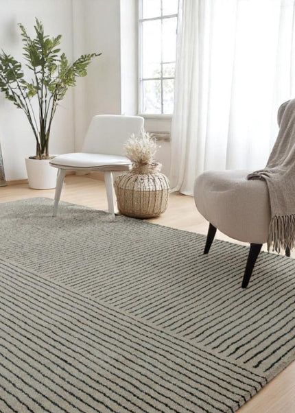 Hand Tufted Wool Rug: Minimalist Blue Stripe Pattern