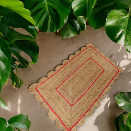 Hand-Braided Red Jute Scallop Rug: Bohemian Home Accent