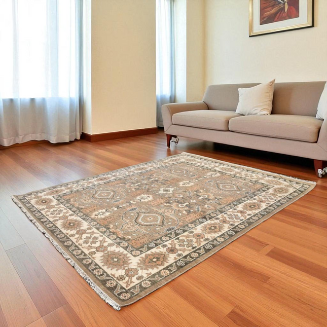 Vintage Oushak Wool Rug – Hand Knotted Earthy Medallion Persian Carpet