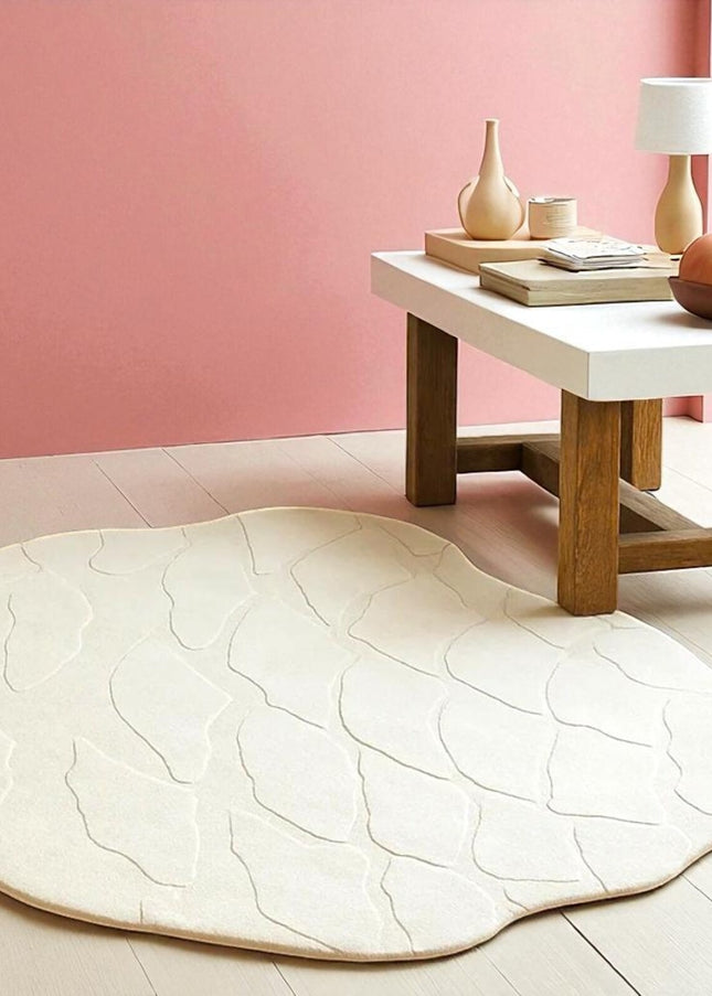 Hand Tufted Wool Rug: Irregular Organic Modern Design, Earthy Tones