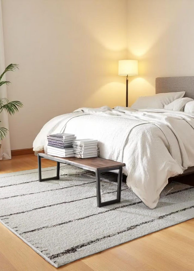Soft Ivory Wool Rug – Handwoven Modern 5x7 Carpet