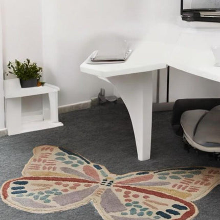 Hand-Tufted Wool Butterfly Rug: Kids Playroom Decor