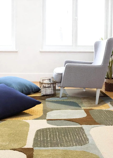 Handmade Tufted Wool Rug 8x10: Muted Green Abstract Design