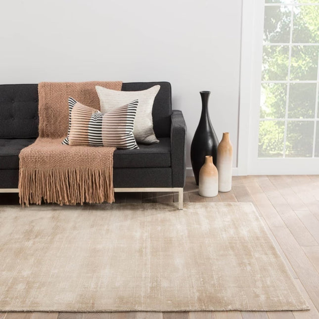 Hand-Loomed Viscose Rug: Solid Color Boho Decor