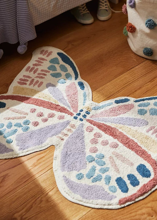 Hand-Tufted Wool Butterfly Rug: Kids Playroom Decor