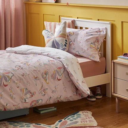 Hand-Tufted Wool Butterfly Rug: Kids Playroom Decor