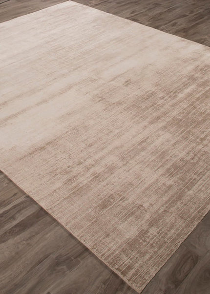 Hand-Loomed Viscose Rug: Solid Color Boho Decor