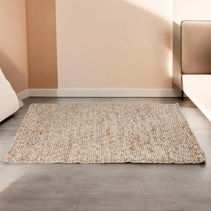 Handwoven Chunky Wool Rug: Pebble Texture, Marble Effect