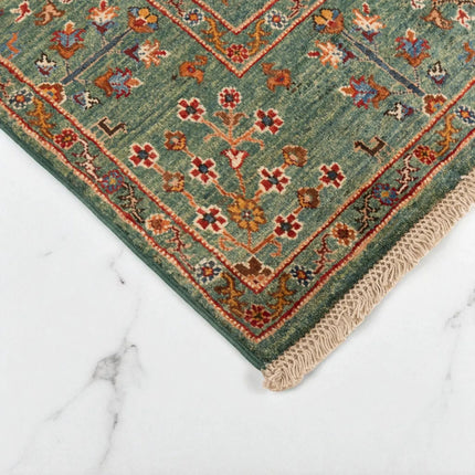 Hand Knotted Wool Sarough Rug: Traditional Persian Floral & Animal Motif