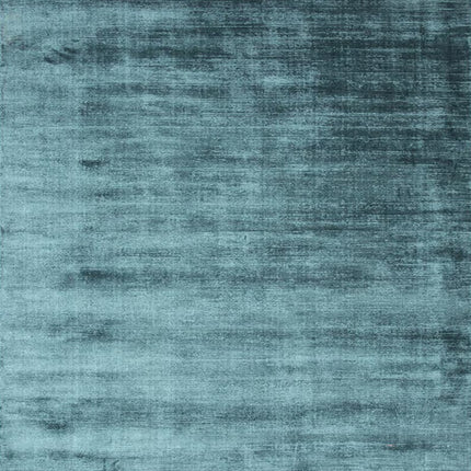 Hand-Loomed Viscose Rug: Solid Color Boho Decor