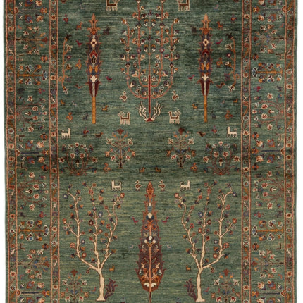 Hand Knotted Wool Sarough Rug: Traditional Persian Floral & Animal Motif