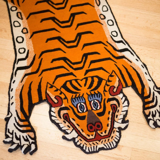 Hand Tufted Tibetan Tiger Wool Rug: Modern Animal Decor