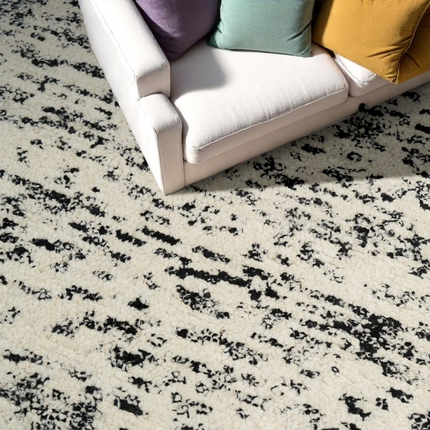 Textured Wool Rug – Hand Knotted Beige & Black Oriental Carpet