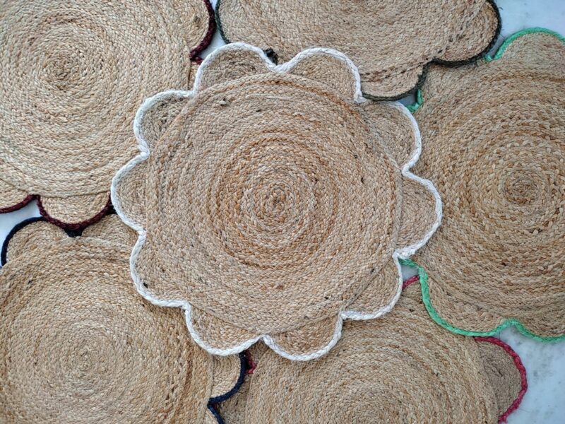 Natural Scallop Round Handmade Jute Rug - Image 13