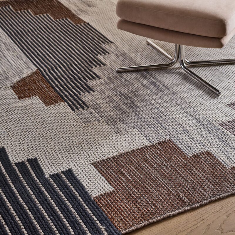Hand Woven Scandinavian Geometric Pattern Wool Rug - Image 4