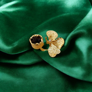 Emerald Bloom: Handmade Brass Flower Ring