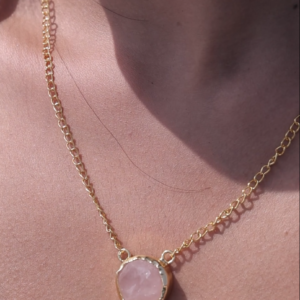 Rose Quartz Charm Necklace – Minimal Gold Chain with Raw Blush Stone