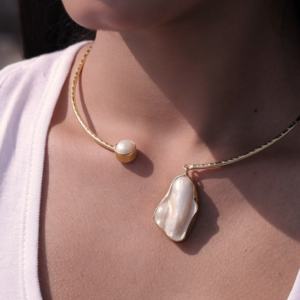 Shell Muse Baroque Pearl Choker – Artisan Brass Collar with Oceanic Accents